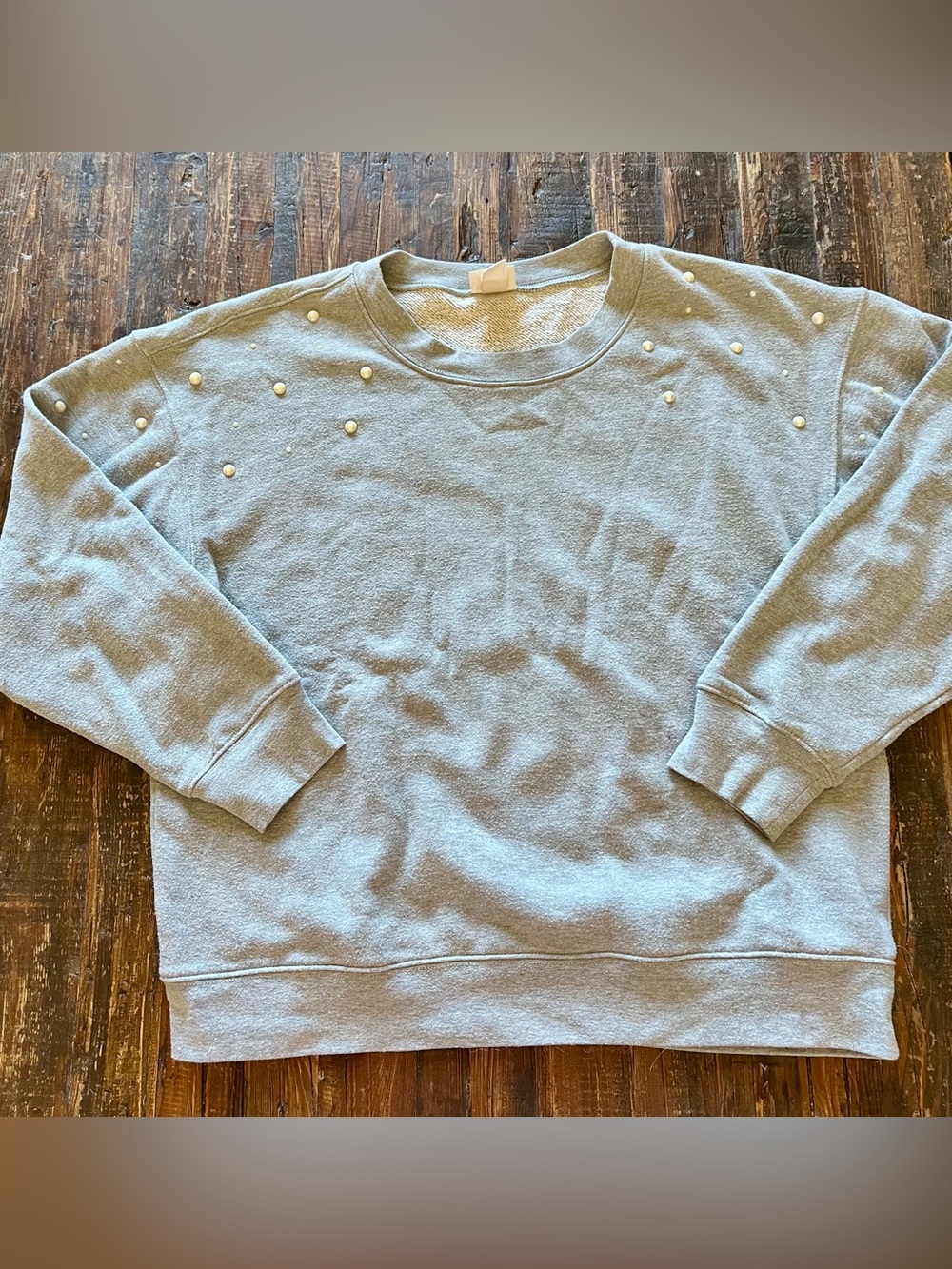 Women's Light Gray Crewneck Sweatshirt with Pearl Accent Embellishment Sz M
